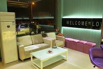 Zhengzhou Love Theme Hotel Jicheng  Esterno foto