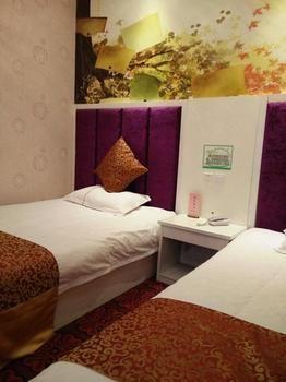 Zhengzhou Love Theme Hotel Jicheng  Esterno foto